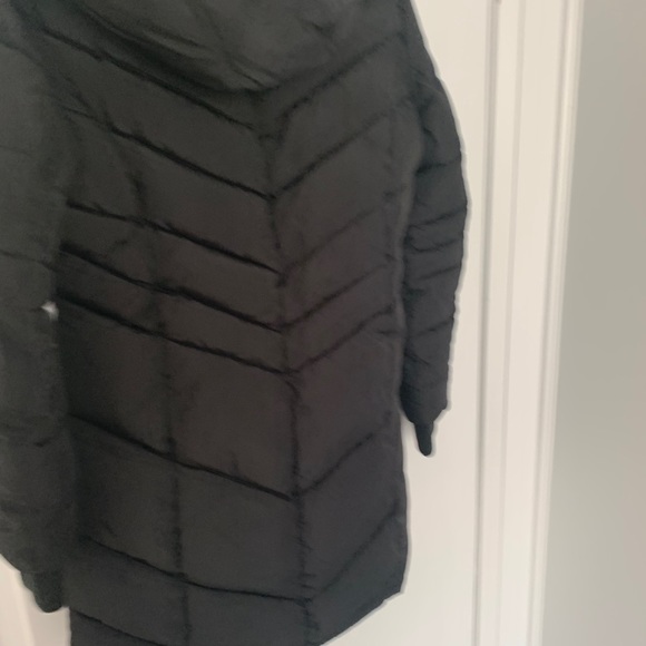 Girls long winter coat - Picture 2 of 3